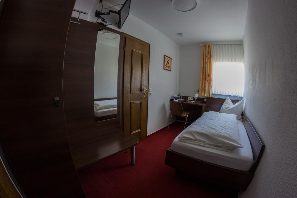 Ratskeller Niederurff - Hotel & Restaurant Bad Zwesten Room photo